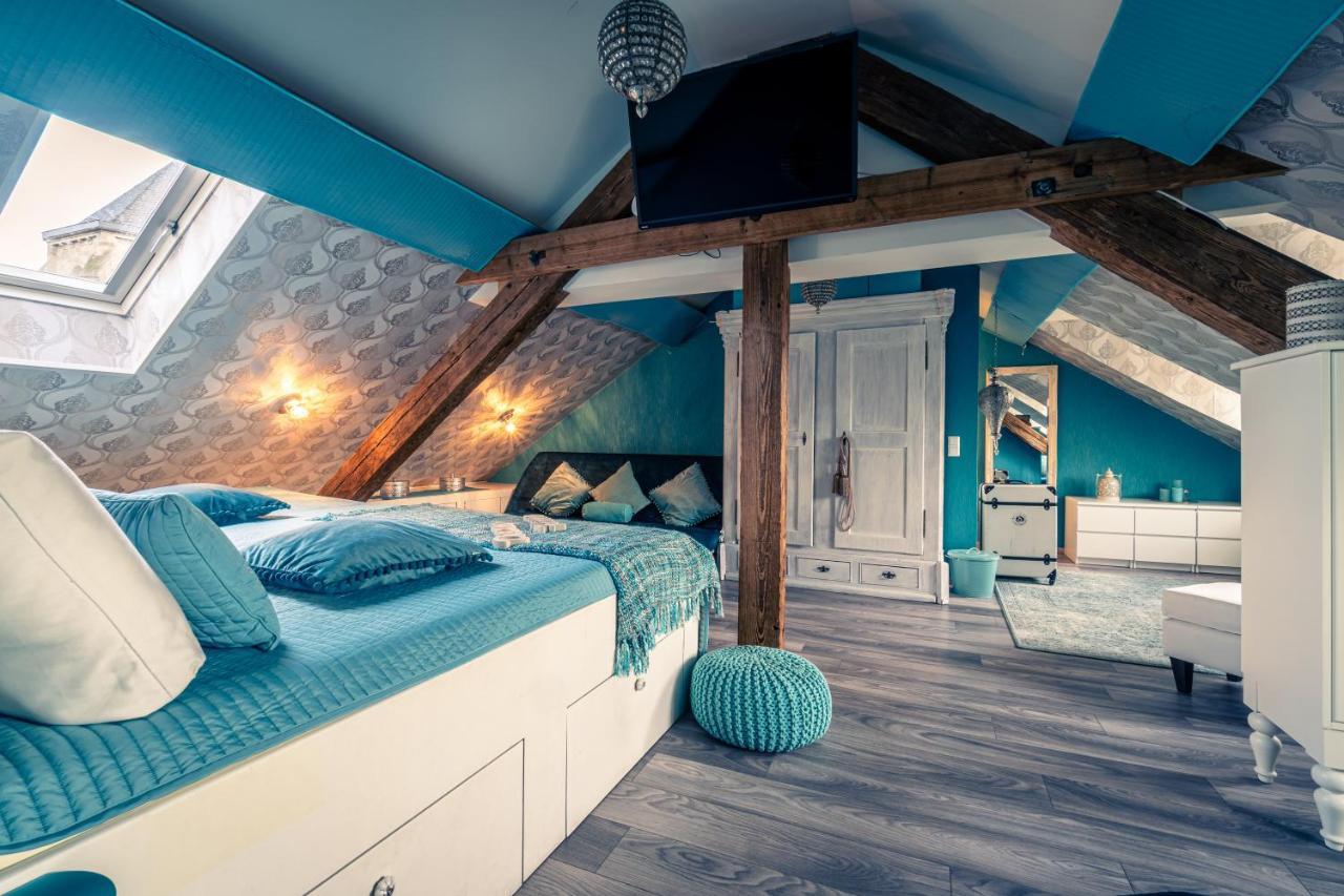 Oriental Cozy Loft - Orientalisches Gemuetliches Loft Apartment Weibern Bagian luar foto